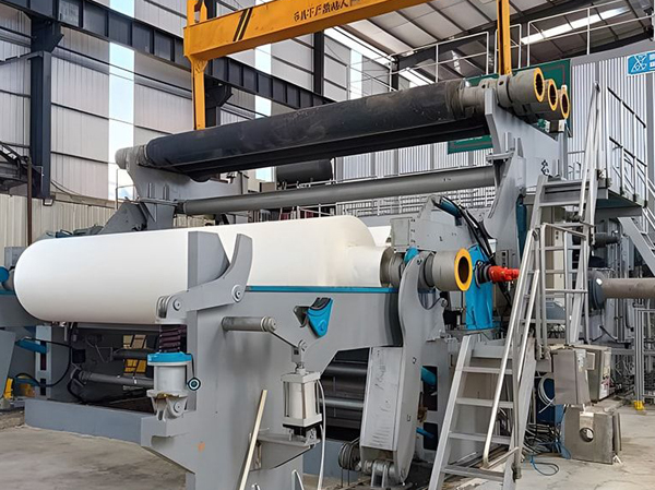 Ligne de production automatique de papier d'emballage