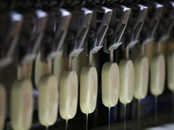 Ligne de production de crème glacée entièrement automatique