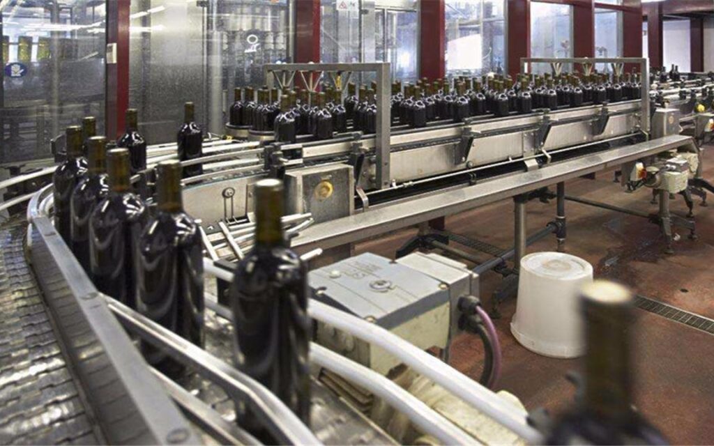 Usine de traitement du vin entièrement automatique