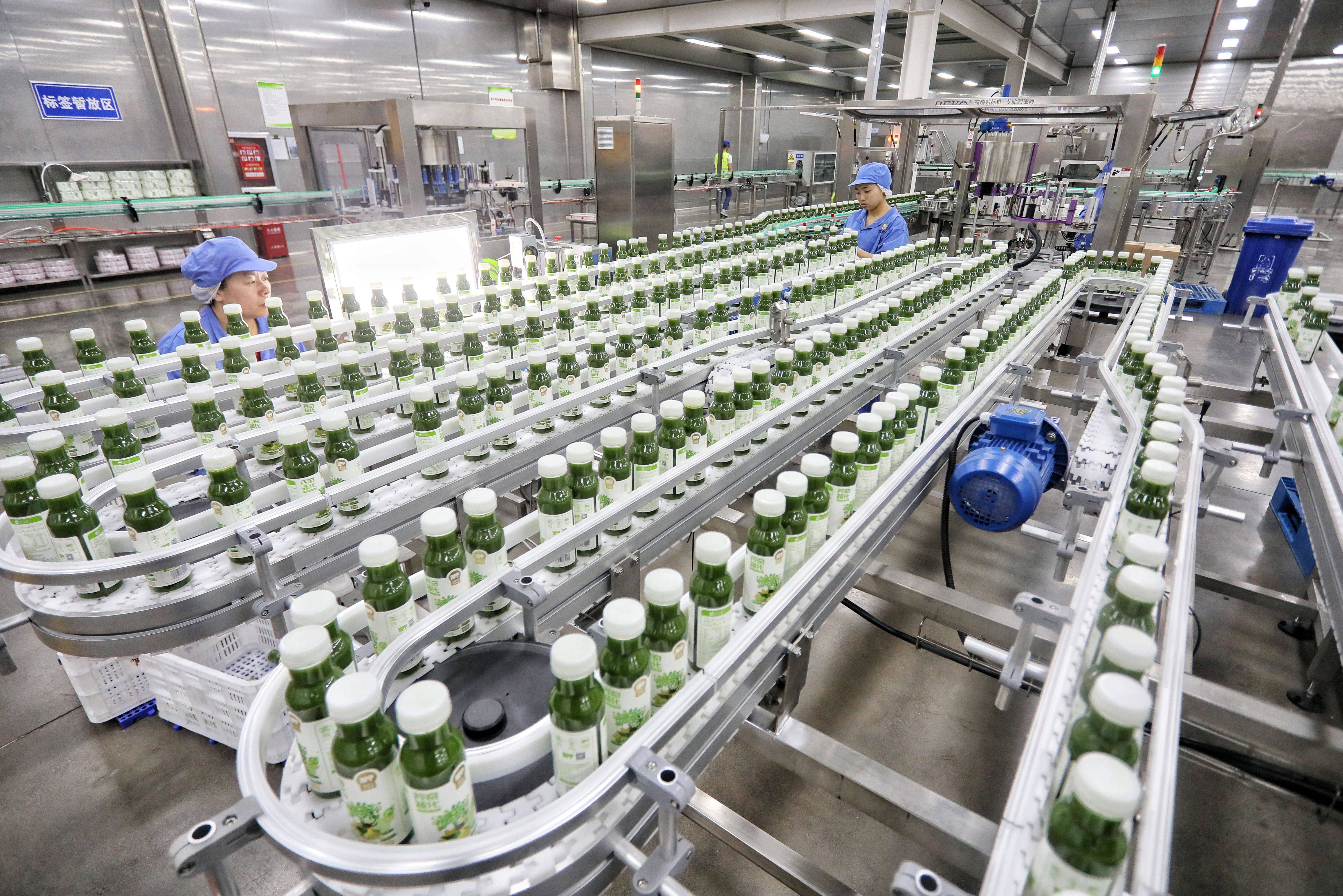Machine pour la fabrication de boissons fonctionnelles pour la santé