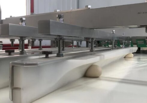 La machine est équipée d'un panneau de contrôle